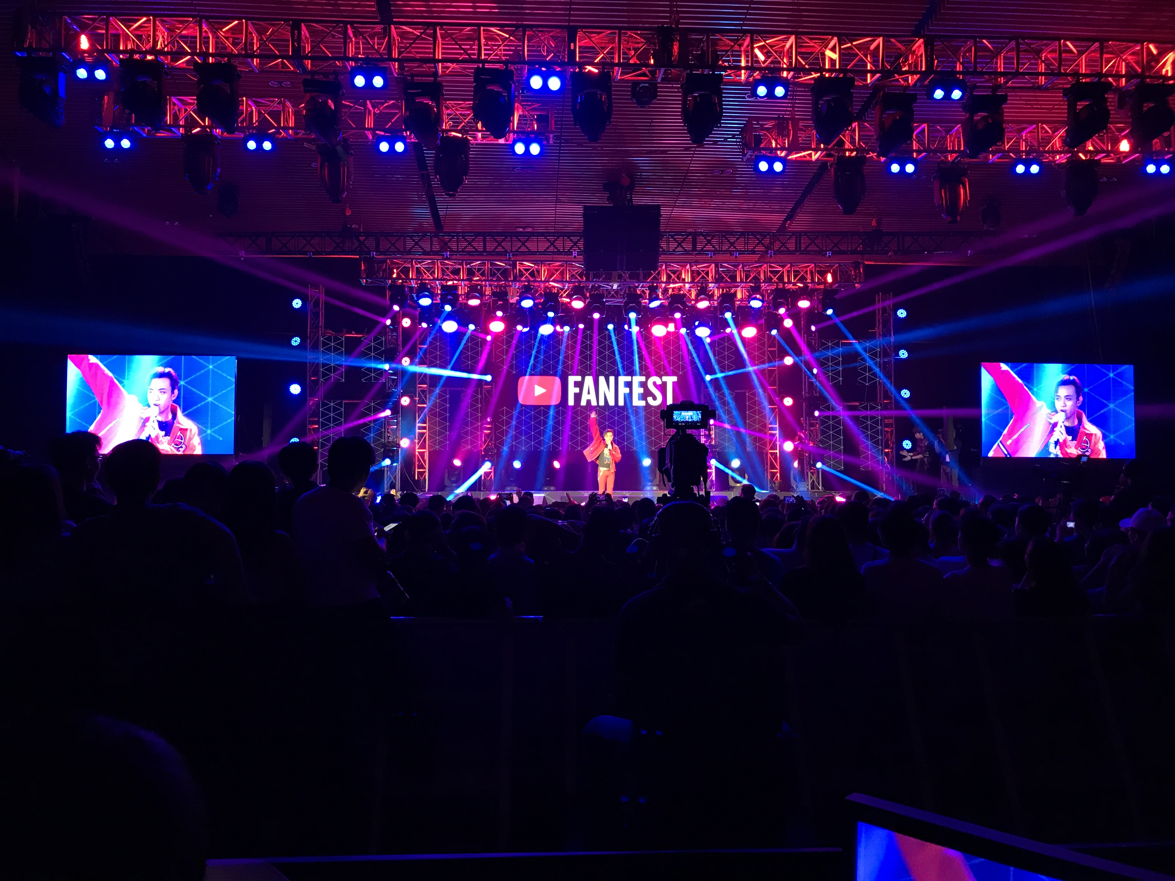 Chương trình YouTube FanFest