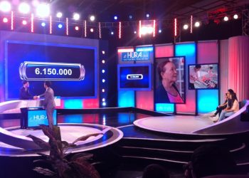Thi công, trang trí sân khấu Gameshow
