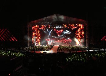 Cho thuê màn hình LED P3, P4 chương trình Liveshow Đông Nhi